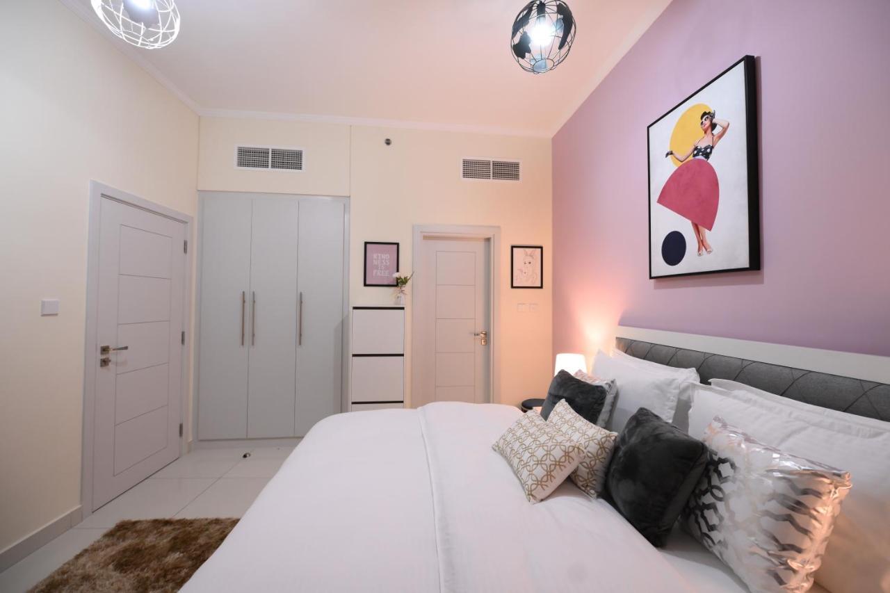 Trinity Holiday Homes - Discover The True Definition Of Luxury At 2Br In Dubai Marina Exteriör bild