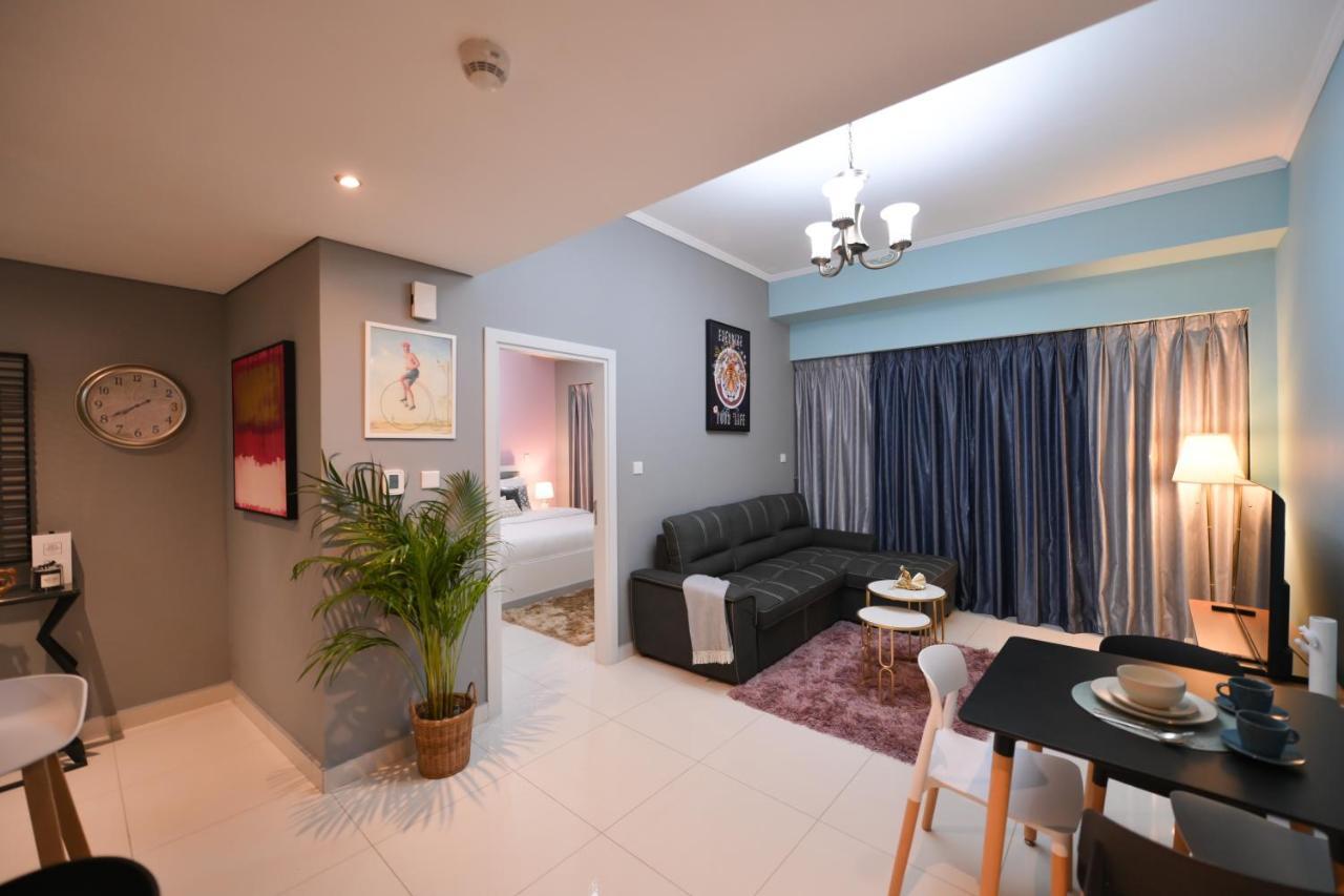 Trinity Holiday Homes - Discover The True Definition Of Luxury At 2Br In Dubai Marina Exteriör bild