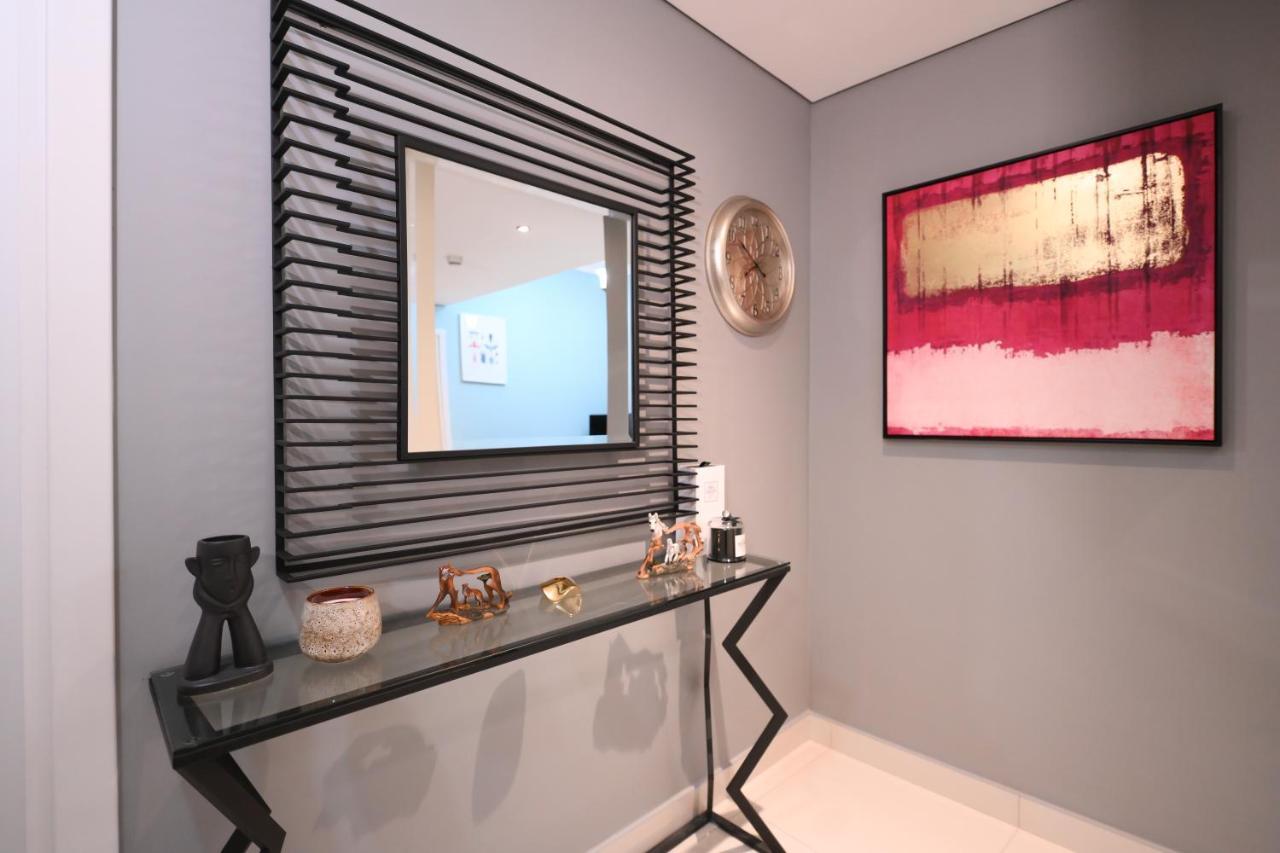 Trinity Holiday Homes - Discover The True Definition Of Luxury At 2Br In Dubai Marina Exteriör bild